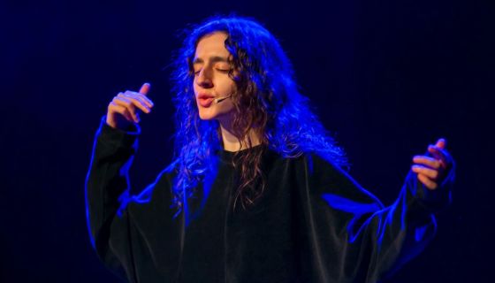 Спектакль «Я — счастье. В объятьях неба»