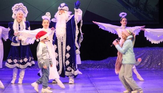 Шоу «Скок-поскок, Чебурашка и новогодний сундучок»