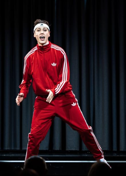 Моноспектакль «Почему я?»