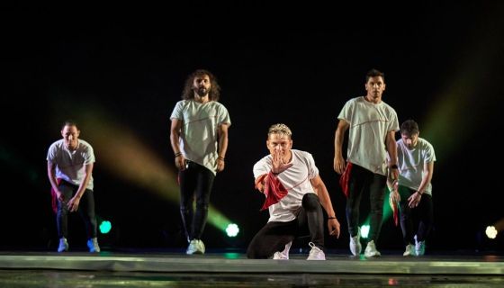 Шоу под дождём VII. И где, …, счастье?