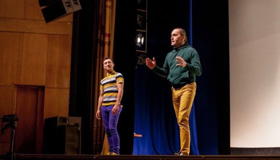 Спектакль «Я — счастье. Инопланетянцы»